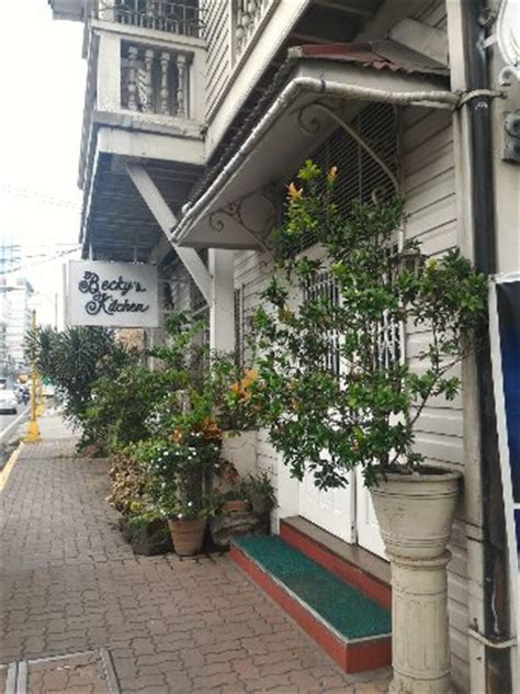Becky's Kitchen, Manila .